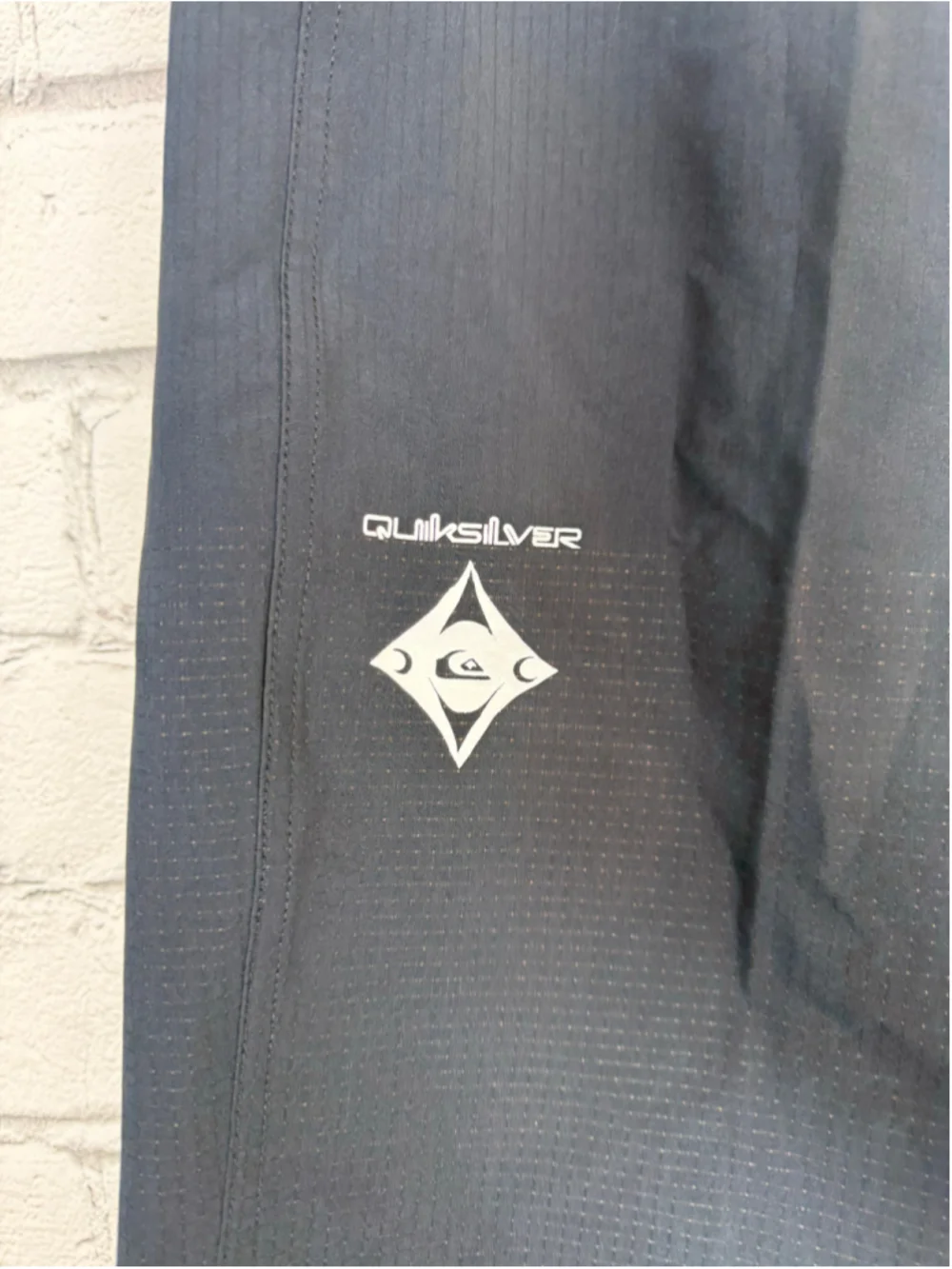 Men’s Quiksilver Highline Board Shorts size 31 Small Black White Geometric Swim